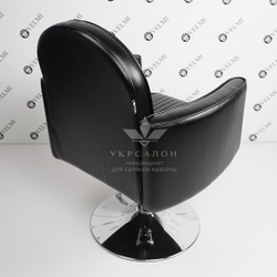 Перукарське крісло Vincent