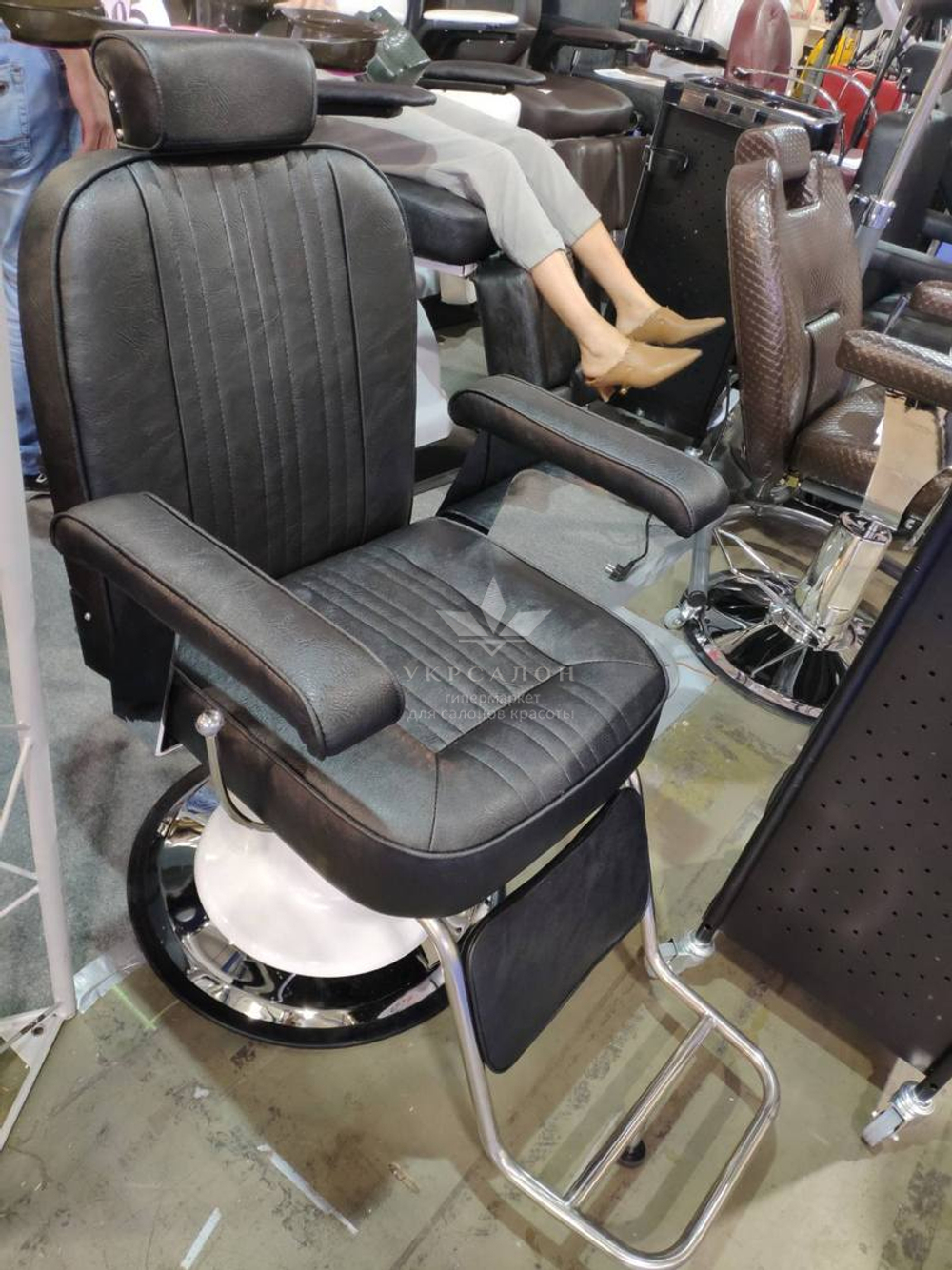 Парикмахерское кресло Barber Brit