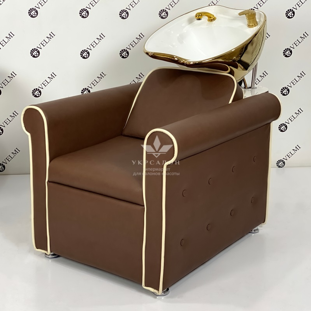 Комплект парикмахерской мебели Perfetto Gold на квадрате