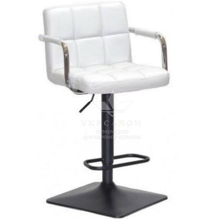 Стільчик для візажу Lion plus black quadro