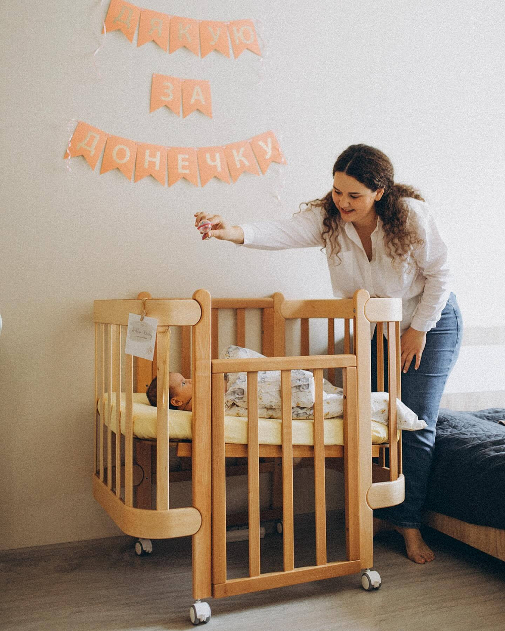 Детская кроватка-трансформер Ingvart Nika 5 в 1 60 с опускной боковиной