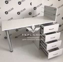 Маникюрный стол Profi