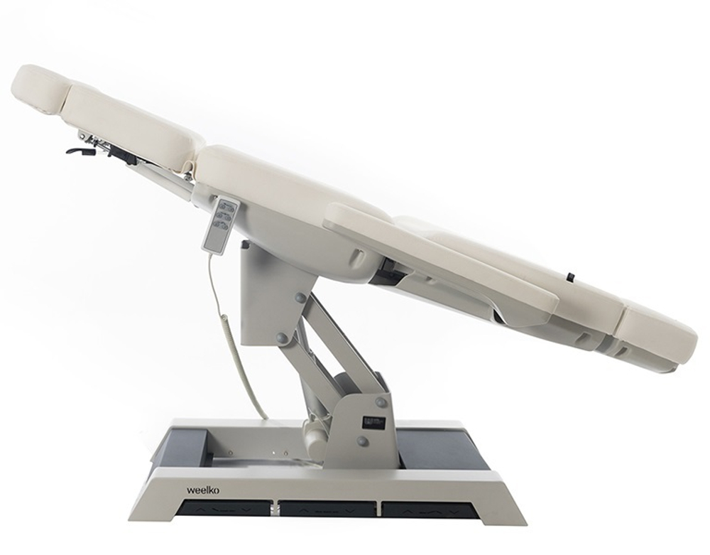 Крісло педикюрно-косметологічне Cubo