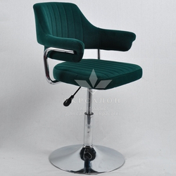 Стульчик мастера Jef Velor на диске