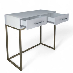 Маникюрный стол Pro