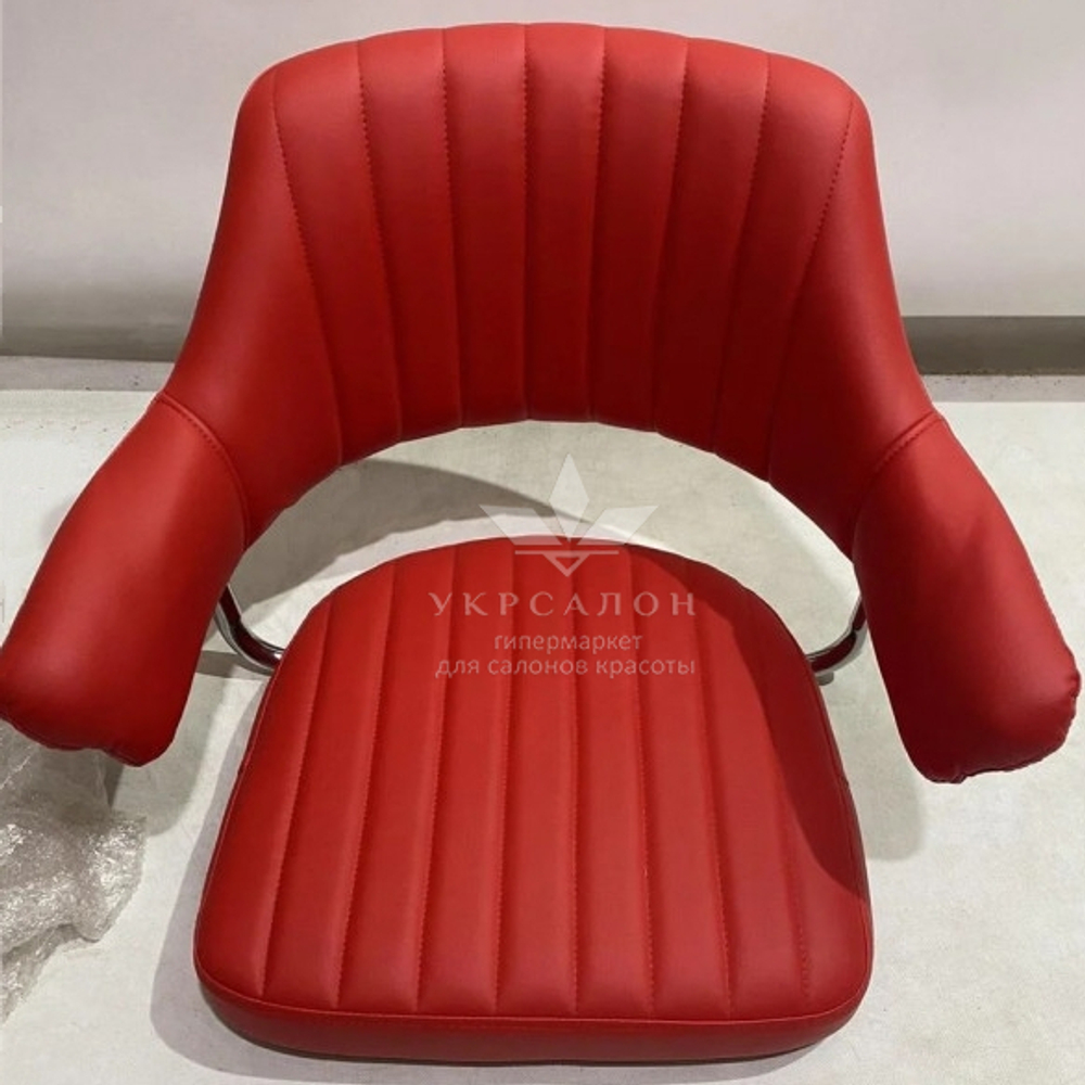 Стульчик мастера Jef на диске