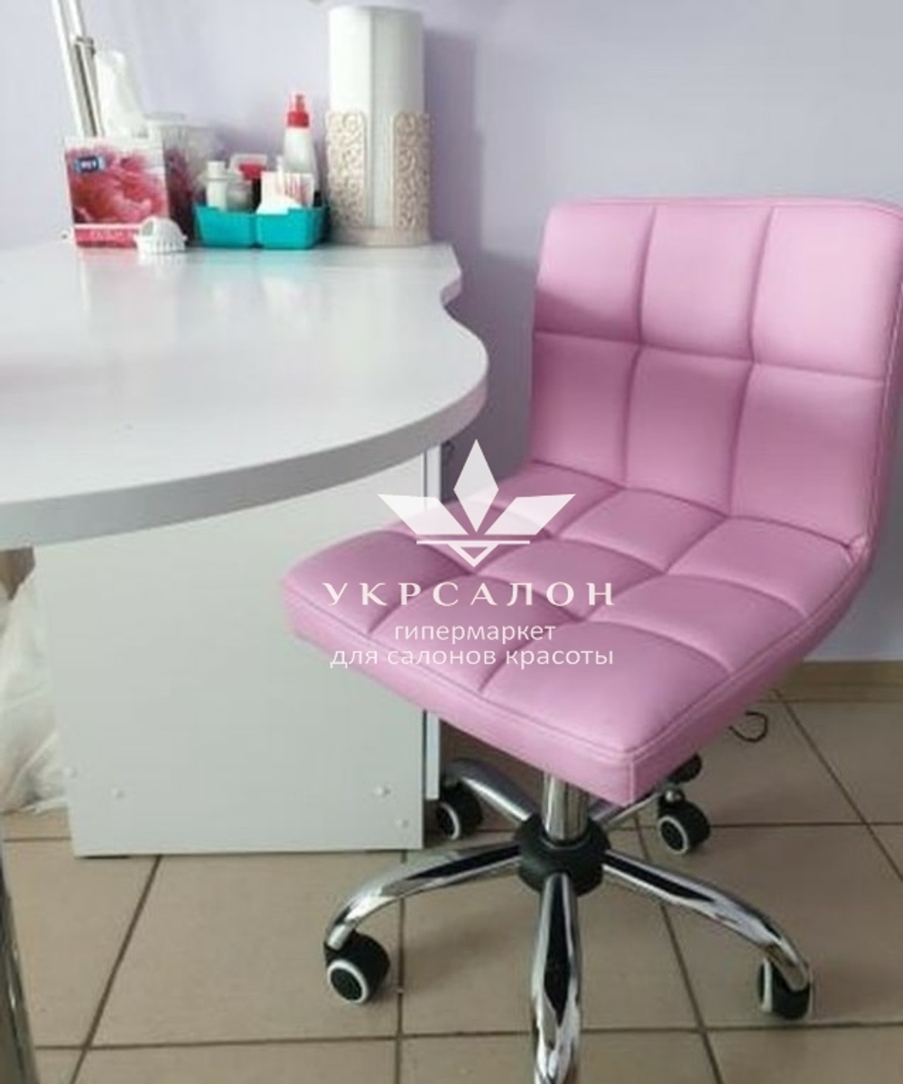 Стільчик майстра Lion