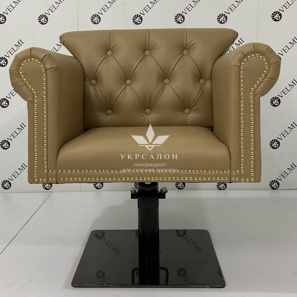 Парикмахерское кресло  Prado Loft