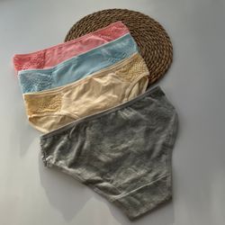 Сліпи з мереживом збоку