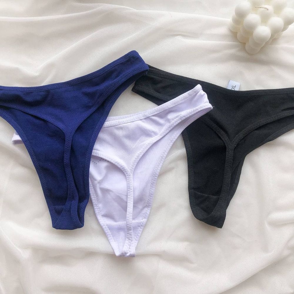 Стринги высокой посадки