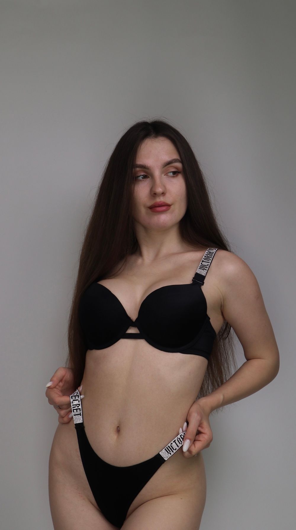 Комплект зі стразами Вікторія Сікрет