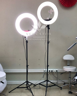 Кільцева лампа V-48