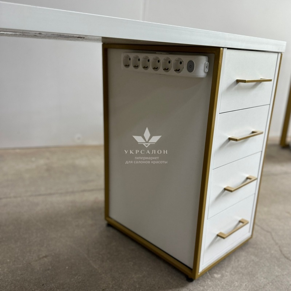 Манікюрний стіл Mark Premium-06v