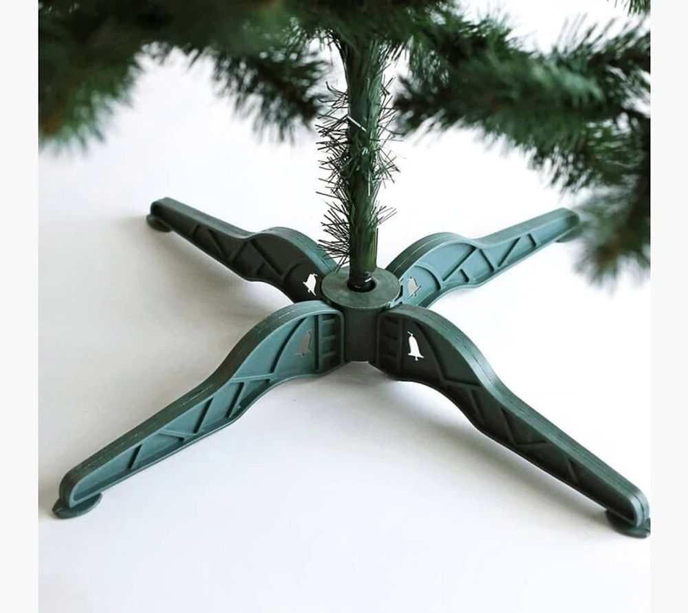 Искусственная заснеженная елка с шишками "Элитная" Высота 1.50м.