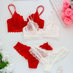 Кружевной комплект на чашку В и С