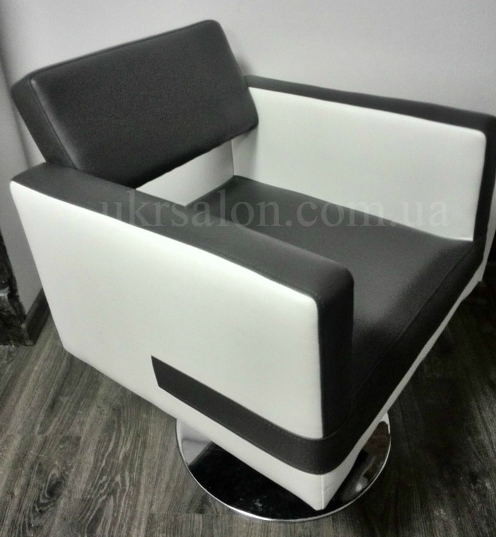 Кресло парикмахерское Carla