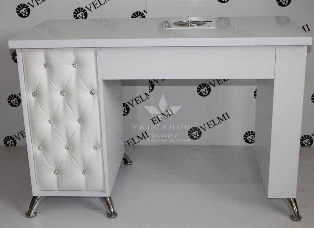 Маникюрный стол Queen 9