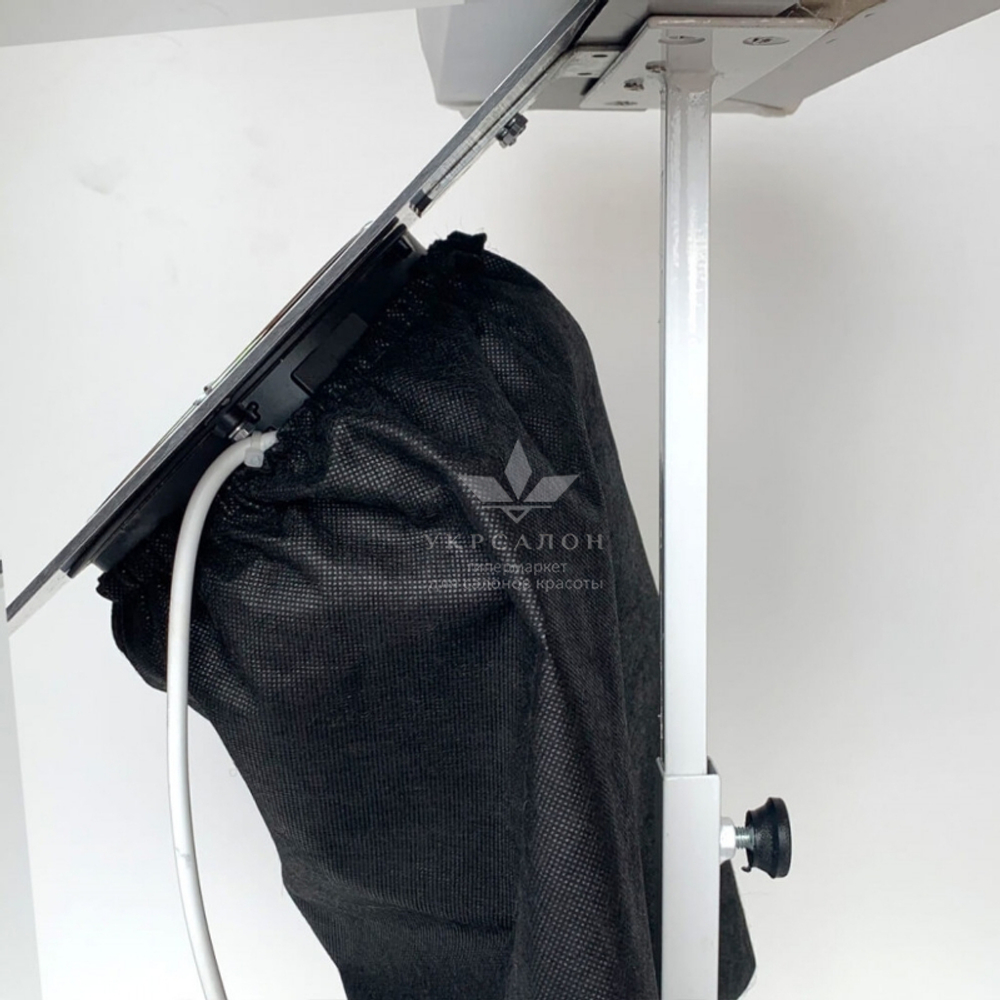 Педикюрна витяжка Akri KP-3