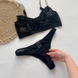 Вишуккний корсетний комплект з гартерами