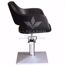 Перукарське крісло Vito