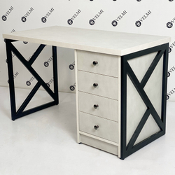 Манікюрний стіл Gabriele