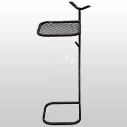 Столик для клієнтів 122