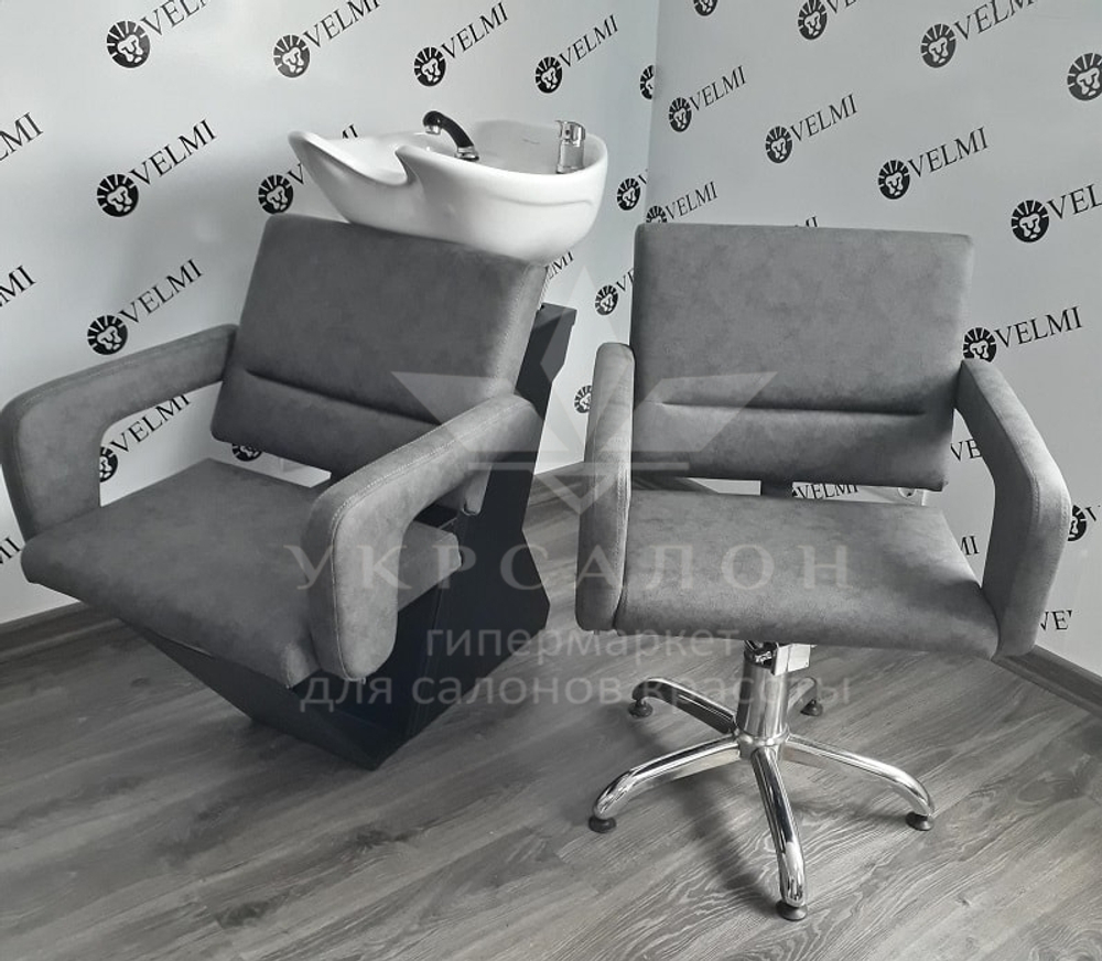 Парикмахерское кресло Flamingo 2