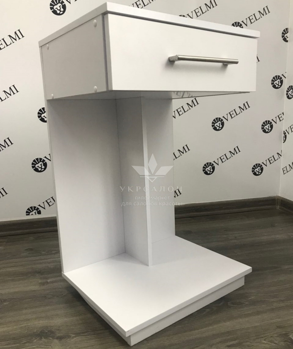 Столик Queen для експрес-манікюру