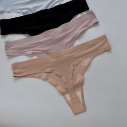 Стрінги безвовні