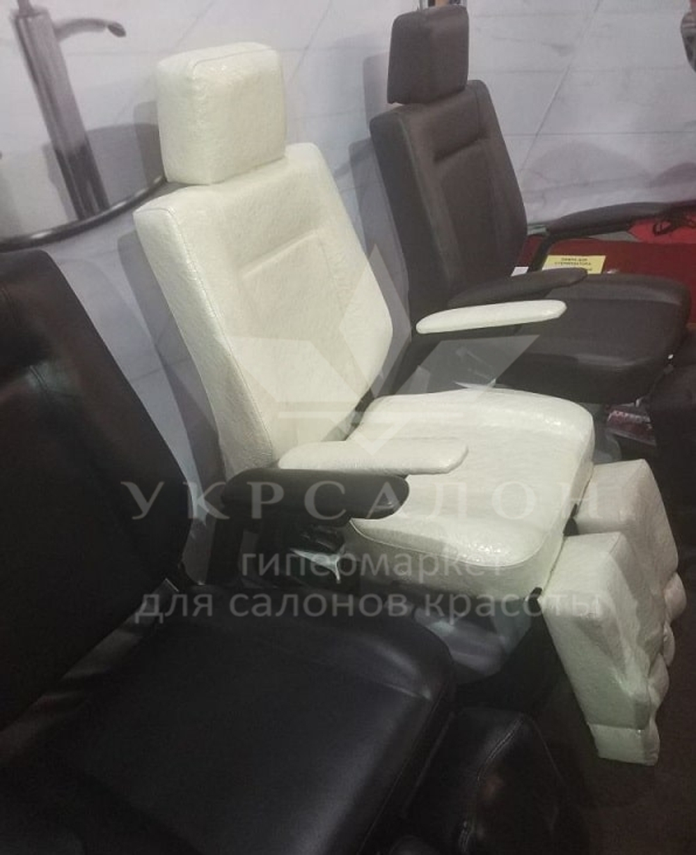 Педикюрное кресло 88101