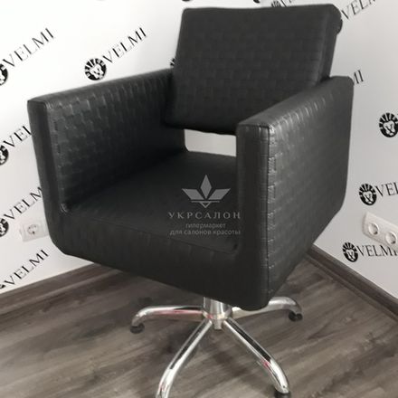 Парикмахерское кресло Mark