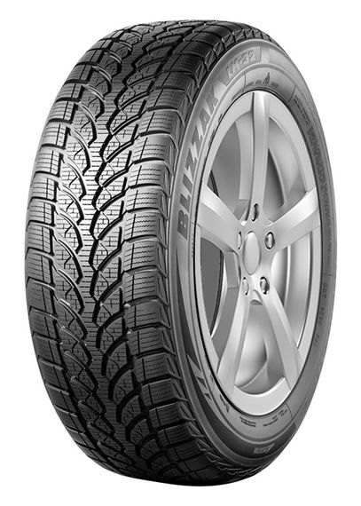 Bridgestone Blizzak LM-32 215/45 R18 93V XL
