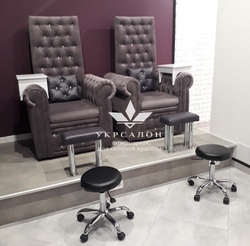 Педикюрное кресло Трон Queen velours
