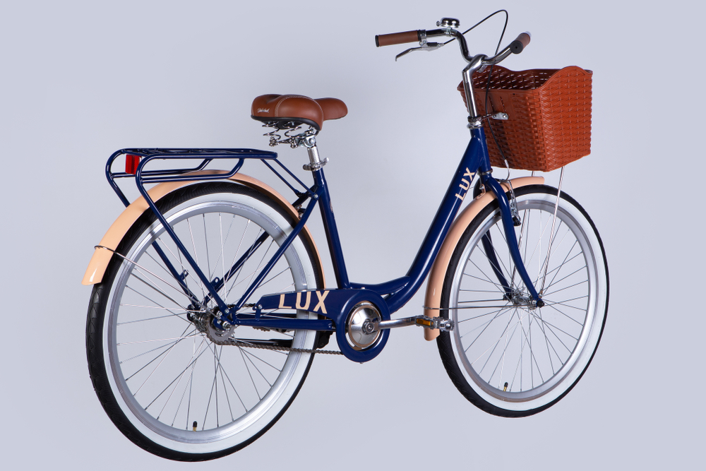Велосипед городской 26 дюймов Dorozhnik Lux Velosteel 2025 с корзиной и багажником, рама 17"