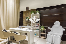 Манікюрний стіл Scania