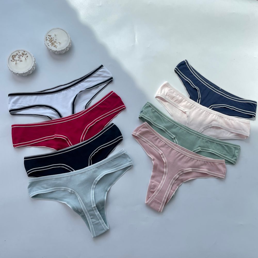 Стрінги з окантовкою