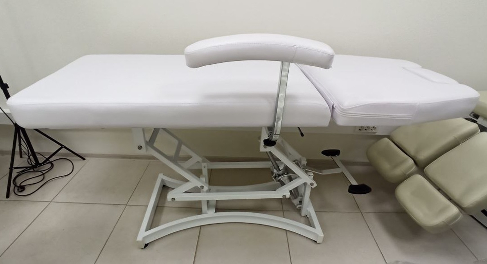 Кушетка косметологічна 2H5-CH біла