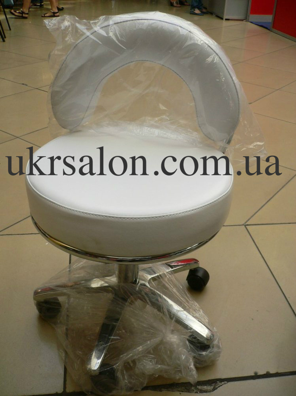 Стільчик майстра педикюру ZD-2118