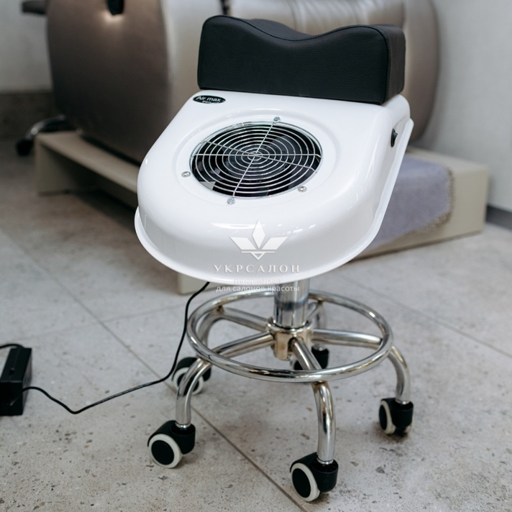 Педикюрна витяжка AirMax V 8 Pro на колесах