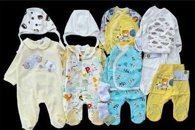 Готовий набір одягу для маловагових новонароджених діток, набір для близнят, двійнят, 50-56 см