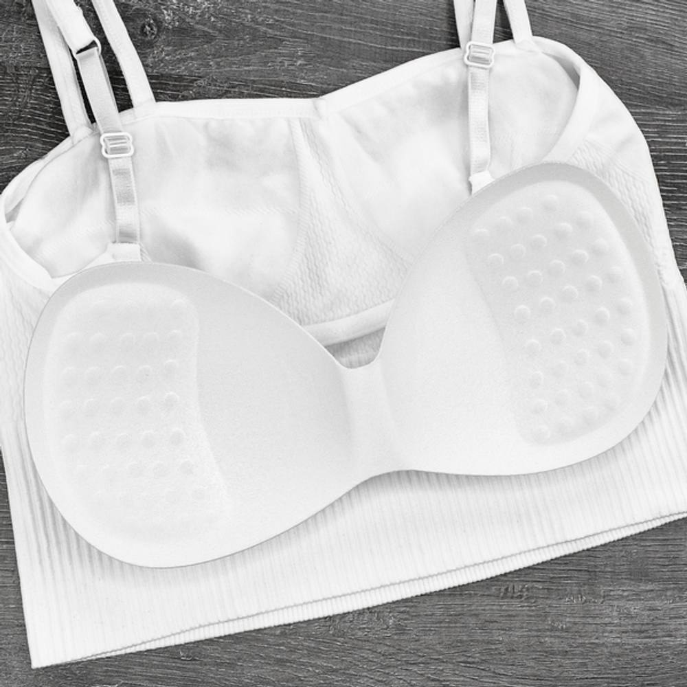 Удлиненный топ со съемным сплошным поролоном,